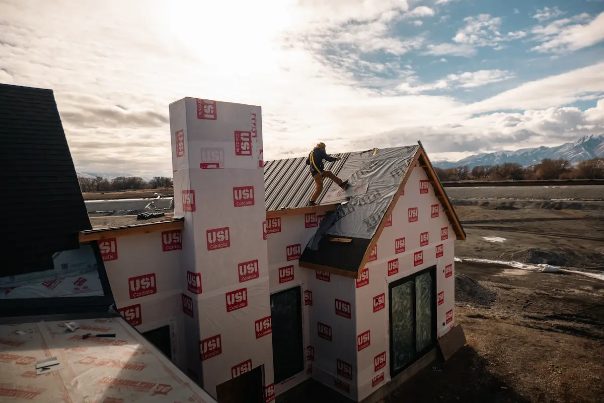 Standing seam metal roof installed on Utah home